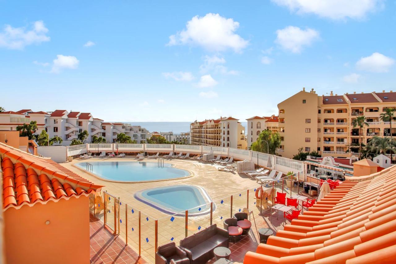 Top Floor, Sea View, Huge Terrace, Heated Pool, Garage Los Cristianos  Buitenkant foto